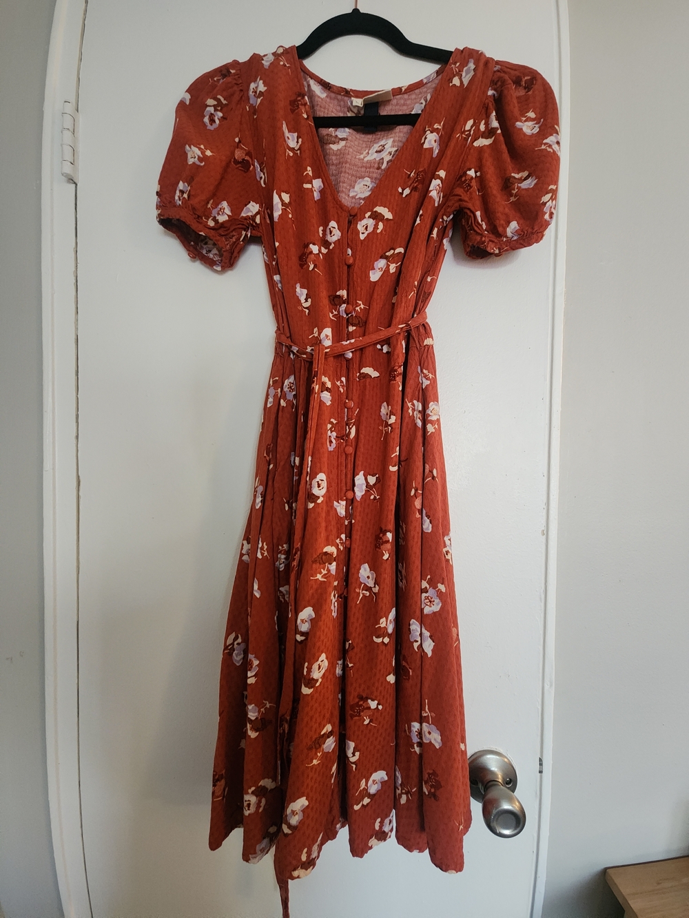 Universal Thread Rust Floral Puff-Sleeve Midi Dress